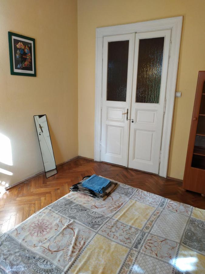Кімната В Серці Львова Lviv Extérieur photo